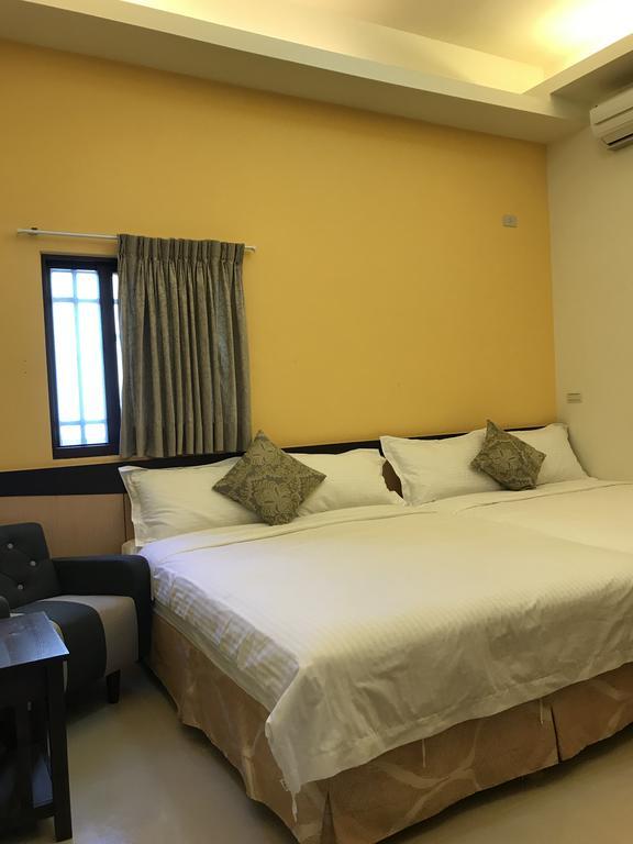 Lucky Bear Guesthouse Magong Esterno foto
