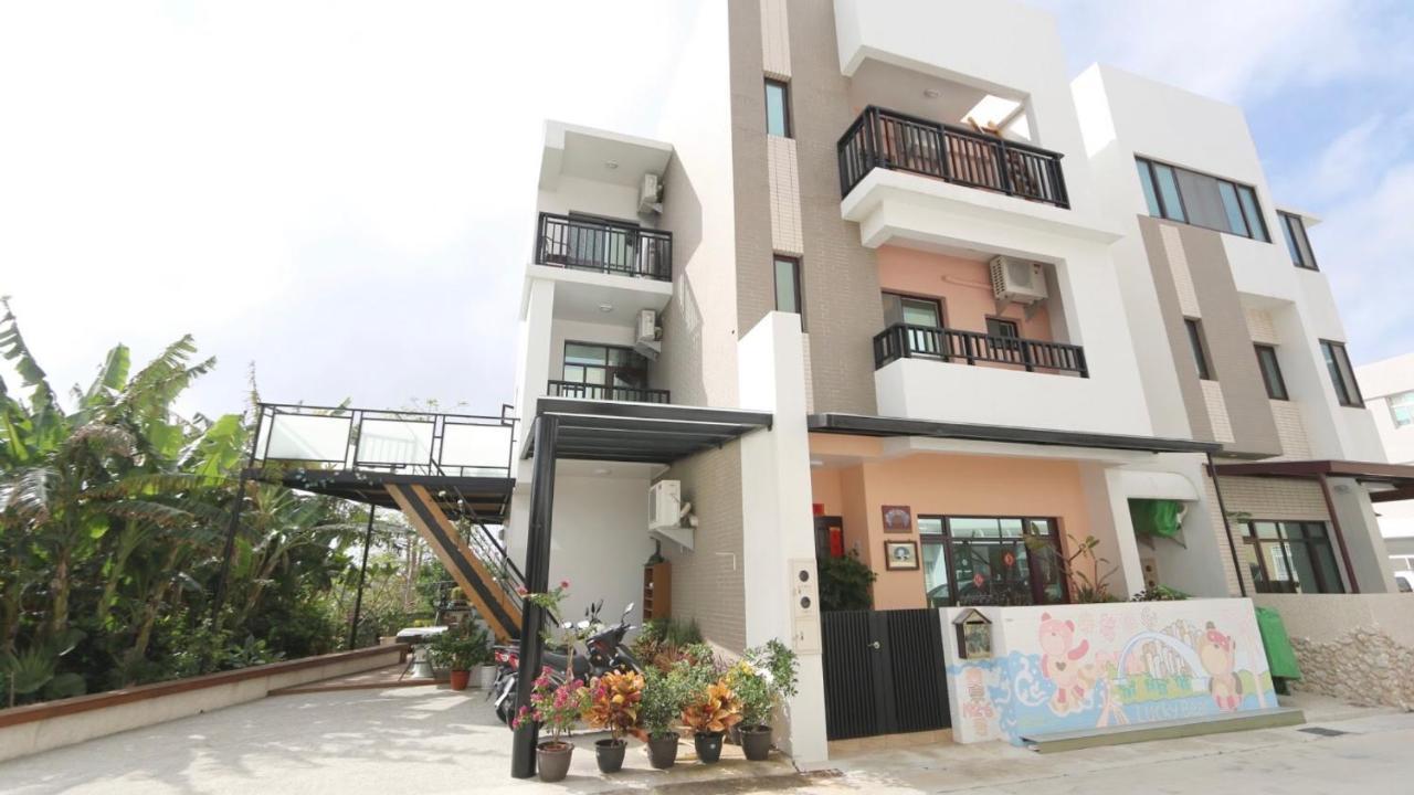 Lucky Bear Guesthouse Magong Esterno foto